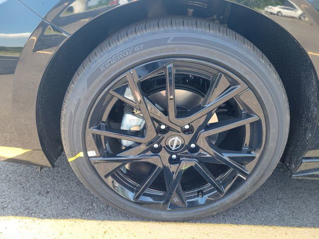 New 2025 Nissan Sentra SR w/ SR Premium Package image 13