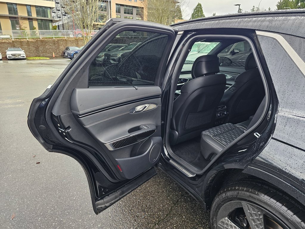 Used 2025 Genesis GV70 3.5T Sport w/ Sport Prestige Package image 22