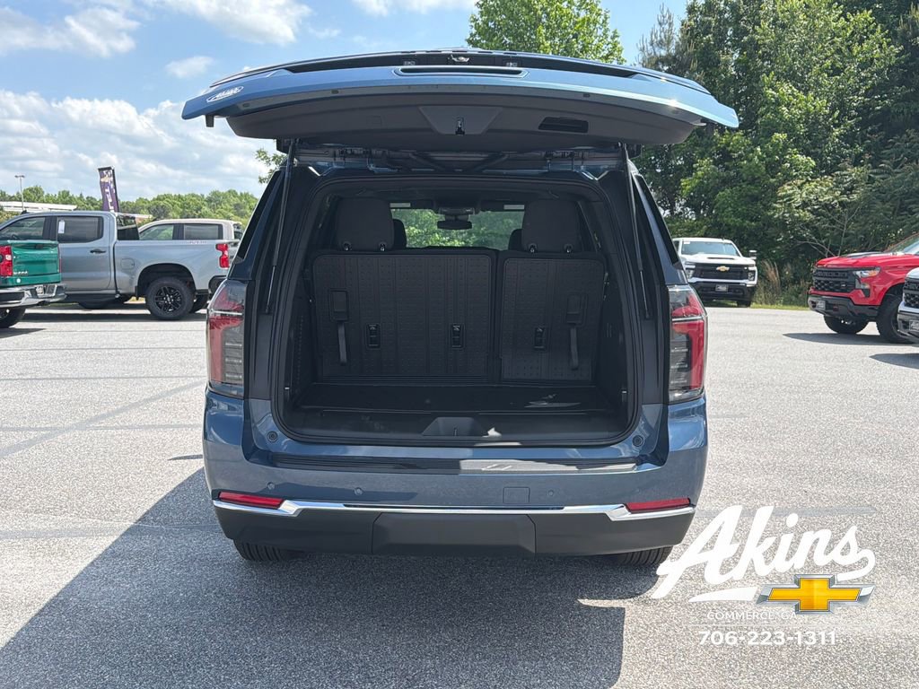 New 2025 Chevrolet Tahoe LS w/ LPO, Dark Essentials Package AWD/4WD image 7