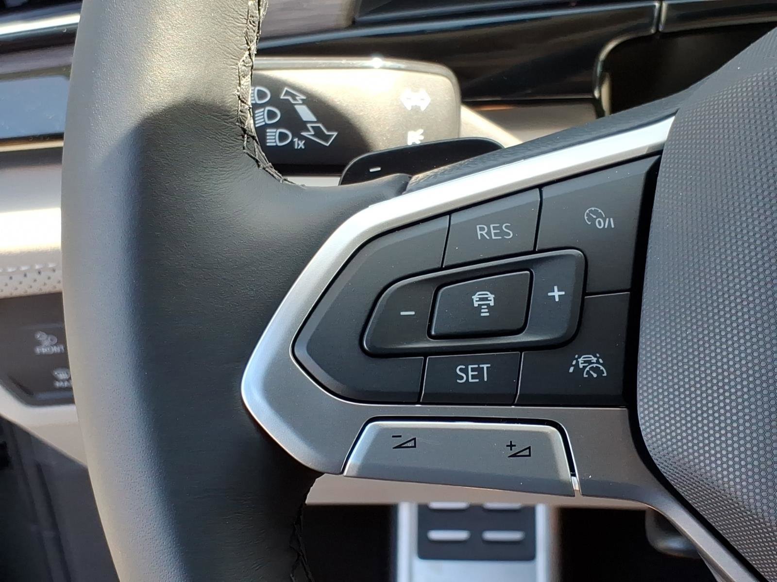 New 2026 Volkswagen Atlas SEL Premium R-Line image 20