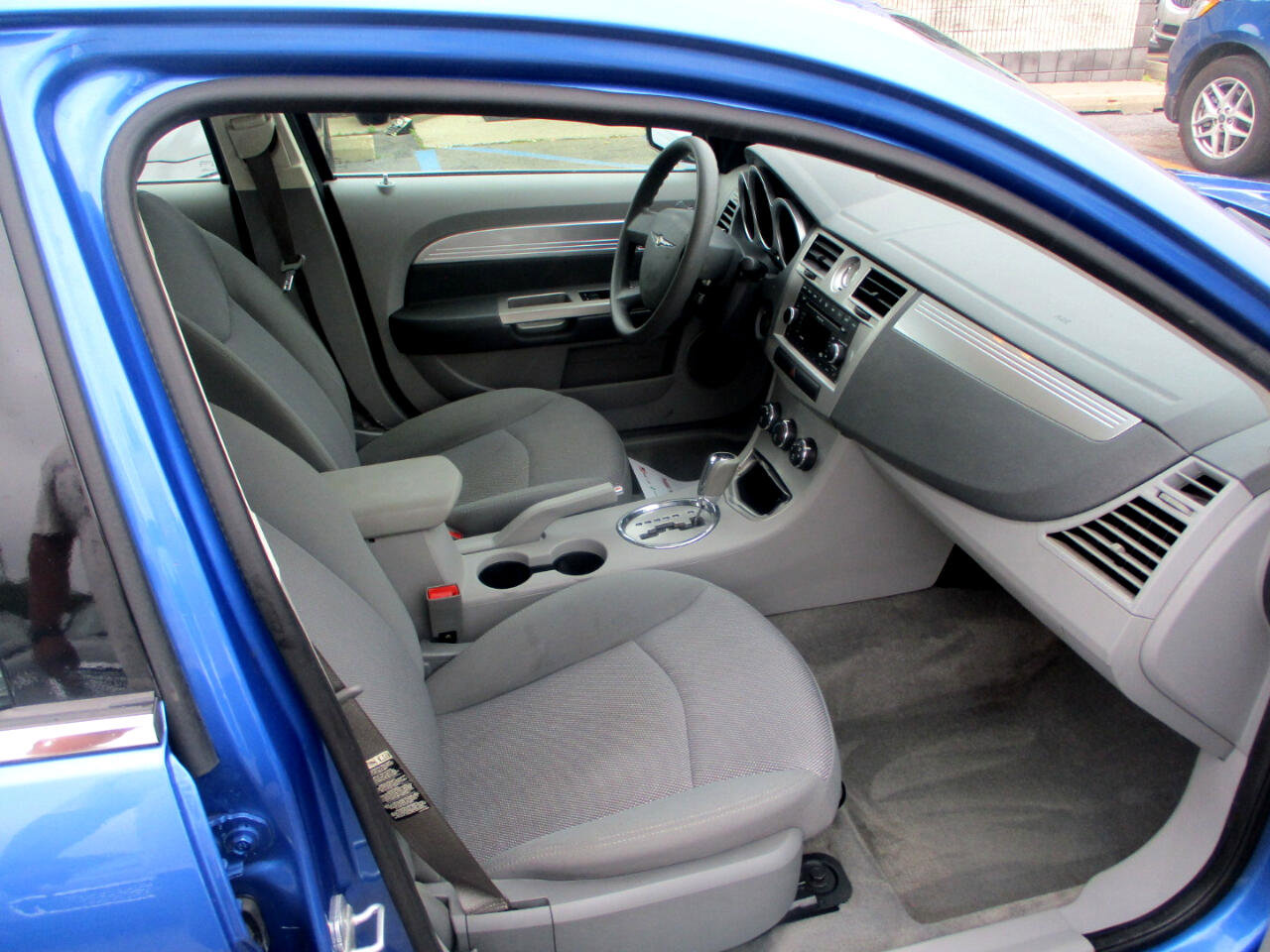 Used 2007 Chrysler Sebring Touring image 7
