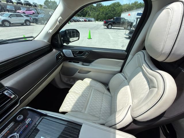 Used 2023 Lincoln Navigator Black Label AWD/4WD image 23