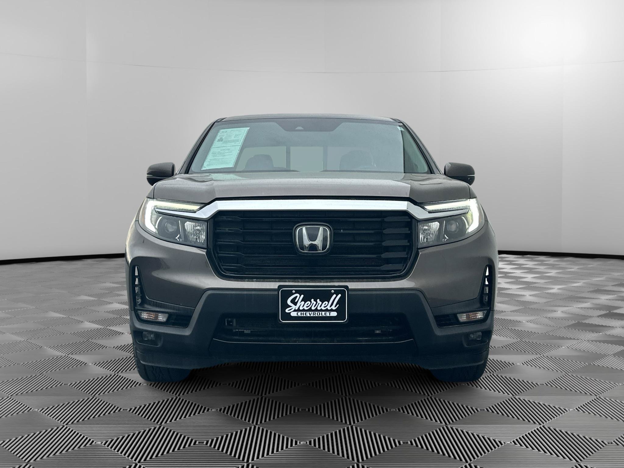 Used 2022 Honda Ridgeline RTL-E image 2