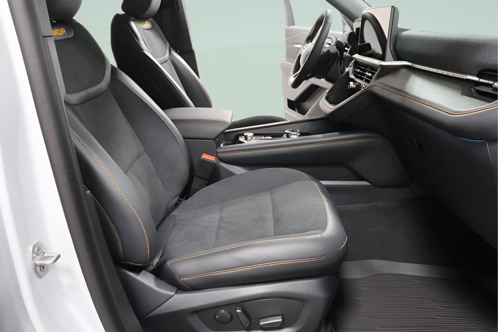 New 2026 Ford Explorer Tremor w/ Tremor Convenience Package image 32