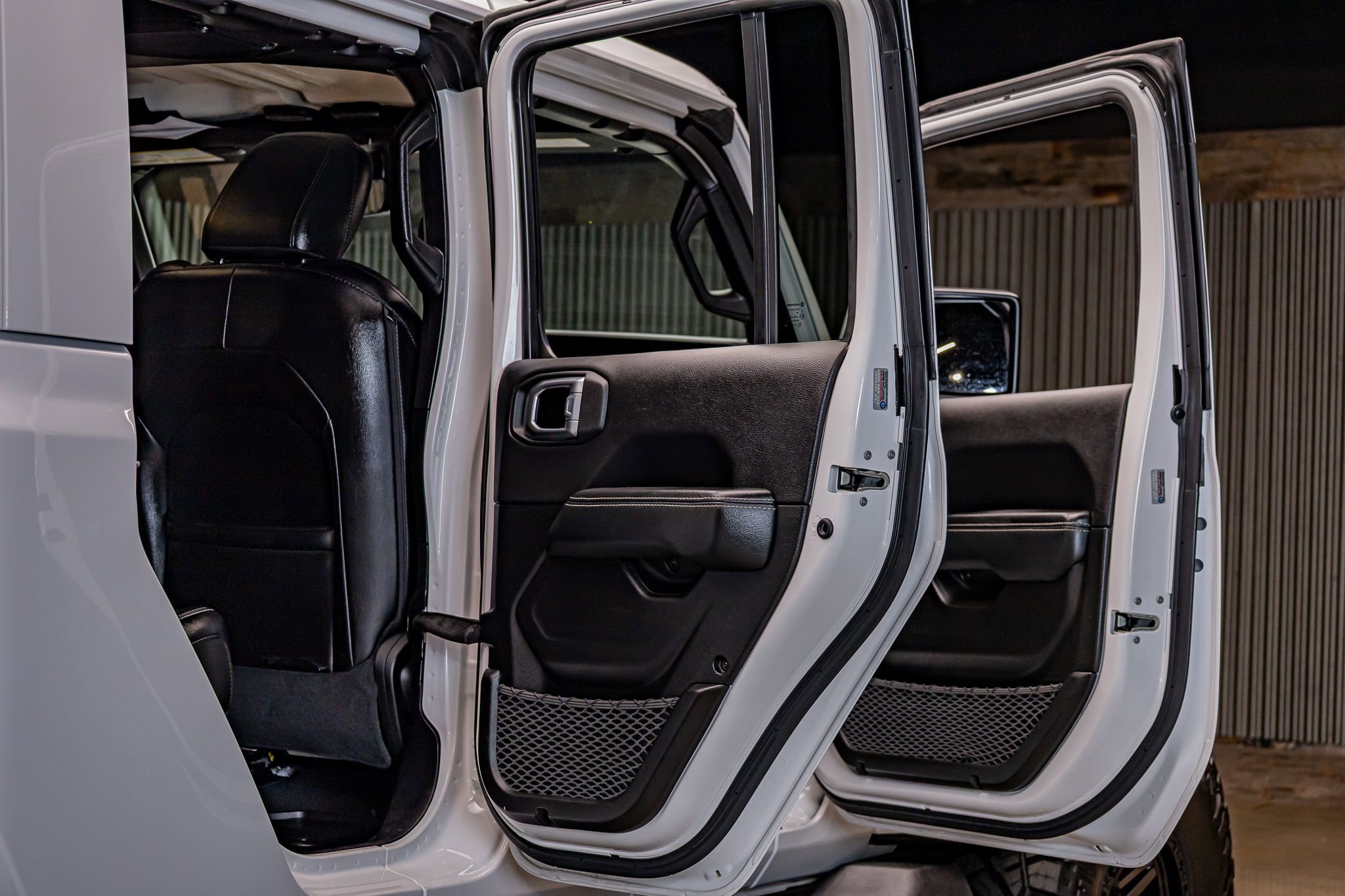 Used 2022 Jeep Gladiator Overland w/ Popular Equipment Package image 33