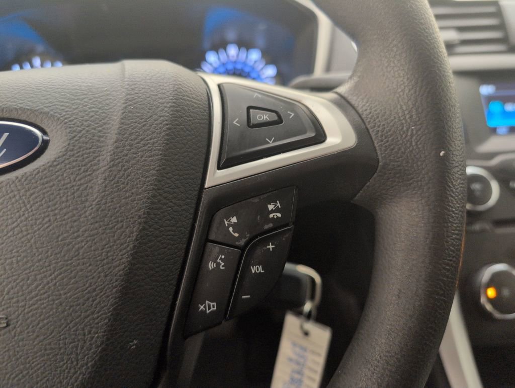 Used 2016 Ford Fusion SE image 38