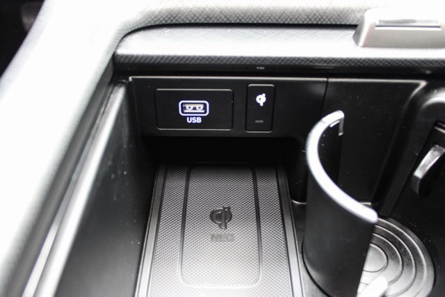 Used 2024 Hyundai Palisade Limited image 20