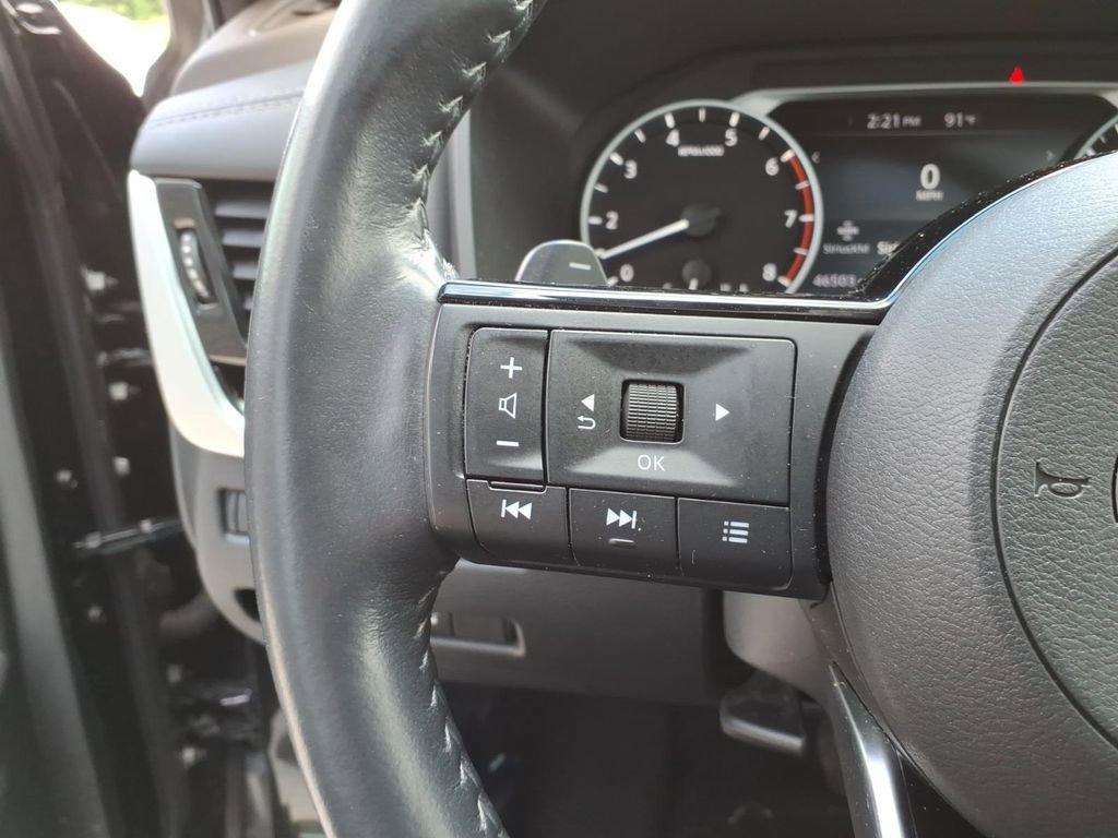 Used 2023 Nissan Rogue SL image 18