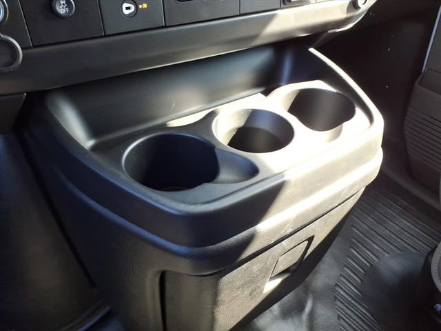 New 2025 GMC Savana 2500 w/ Enhanced Convenience Package image 23