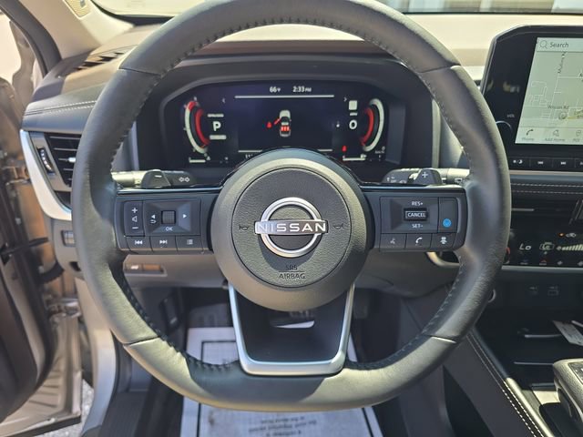 Used 2023 Nissan Rogue Platinum w/ Platinum Premium Package image 27