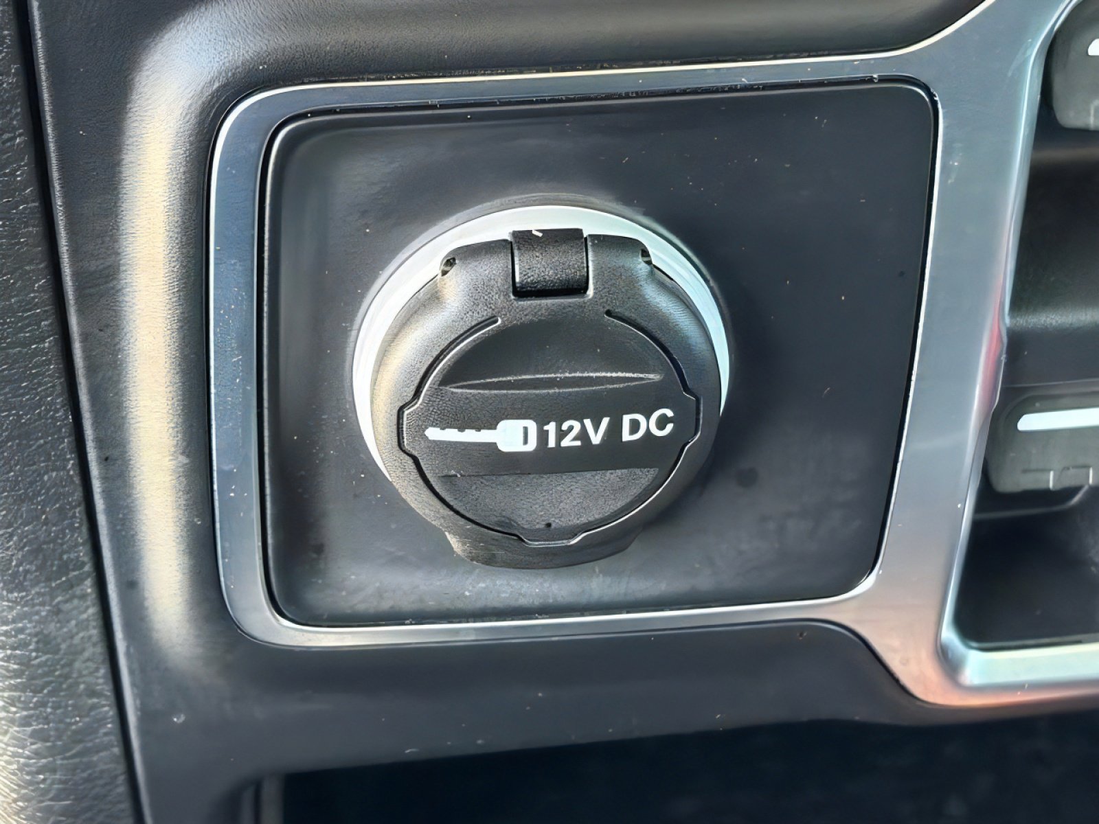 Used 2020 Jeep Gladiator Sport w/ Quick Order Package 24S AWD/4WD image 22