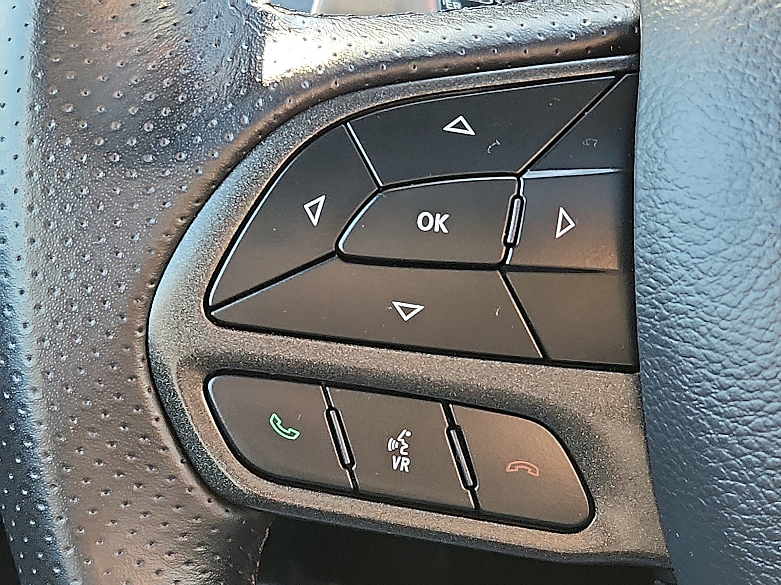 Used 2023 Dodge Charger R/T w/ Navigation & Travel Group image 23