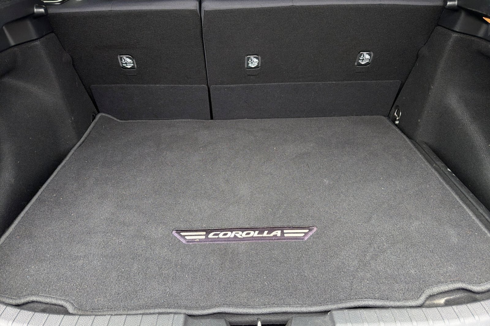 Used 2021 Toyota Corolla SE w/ Carpet Mat Package (TMS) FWD image 16