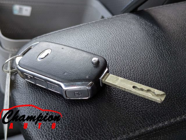 Used 2020 Kia Soul LX FWD image 29