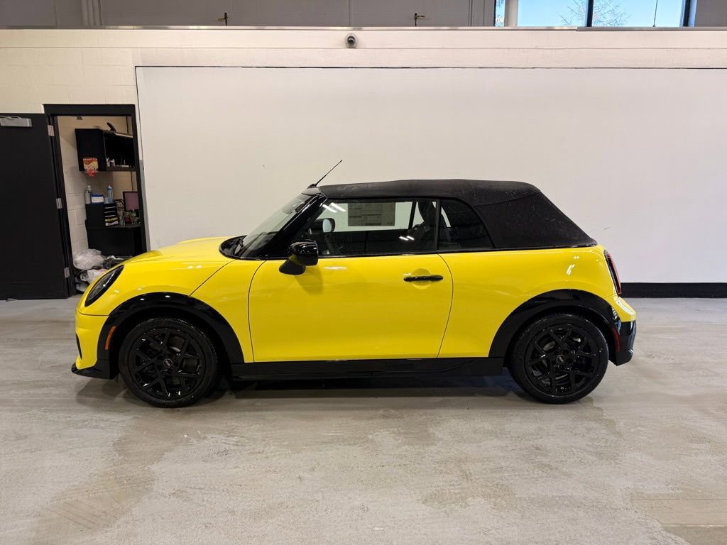 New 2026 MINI Cooper S image 2