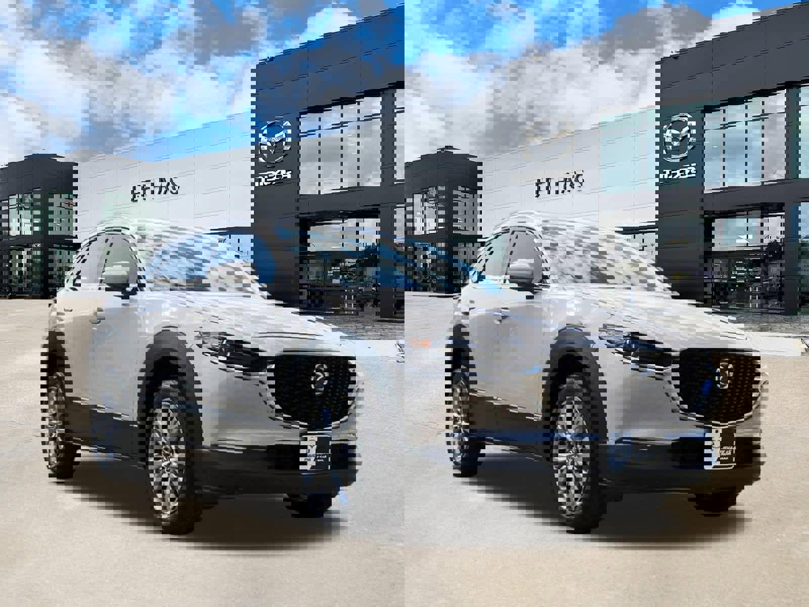 Used 2023 MAZDA CX-30 AWD 2.5 S w/ Premium Package image 4