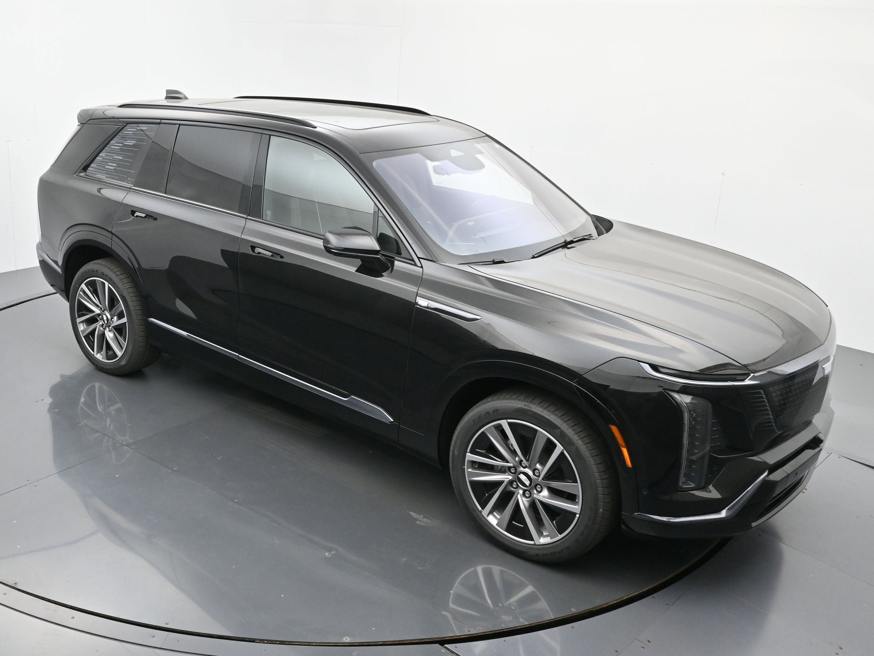 New 2026 Cadillac Vistiq Sport w/ LPO, Floor Liner Package image 29