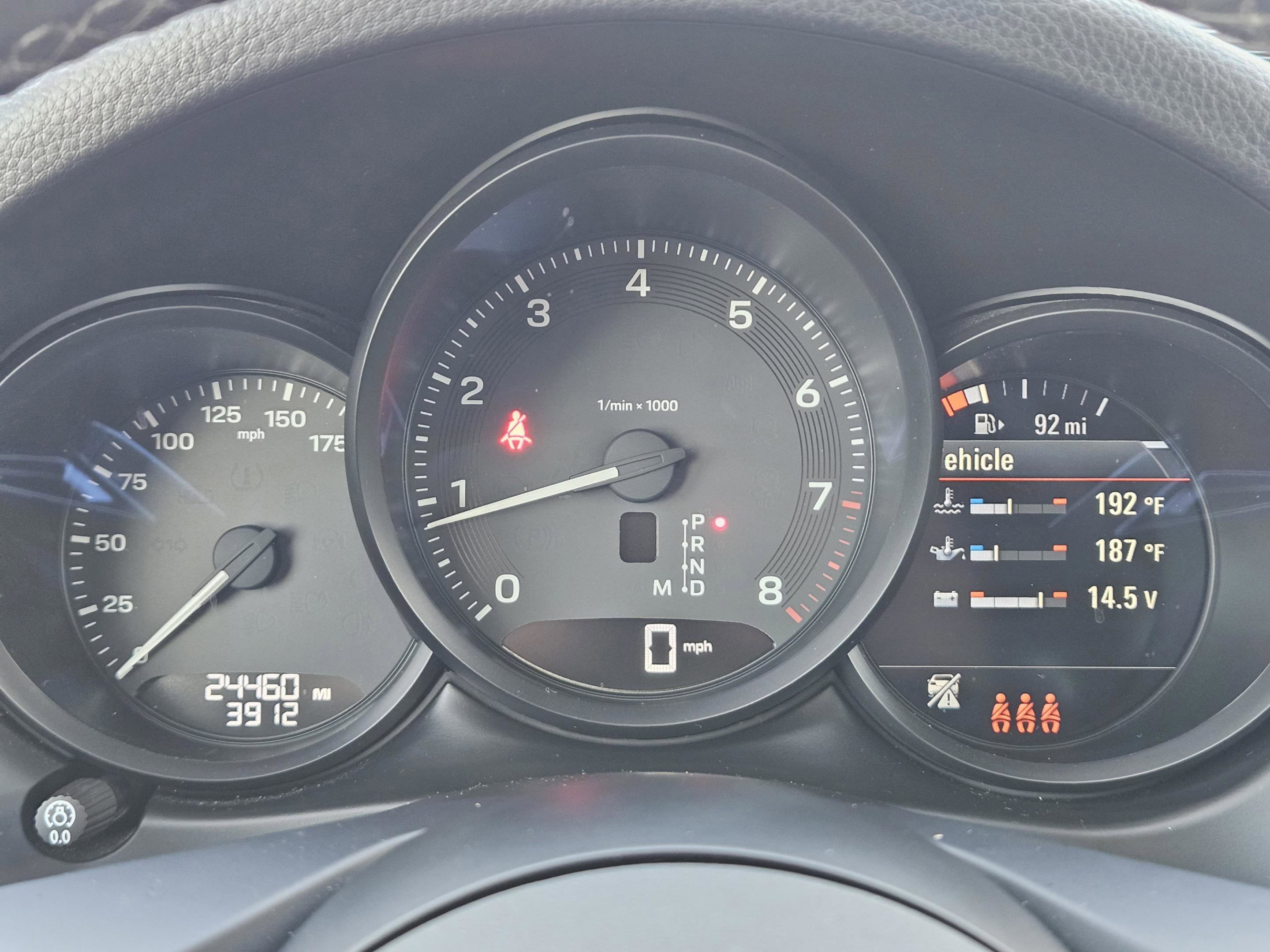 Certified 2023 Porsche Macan Turbo image 16