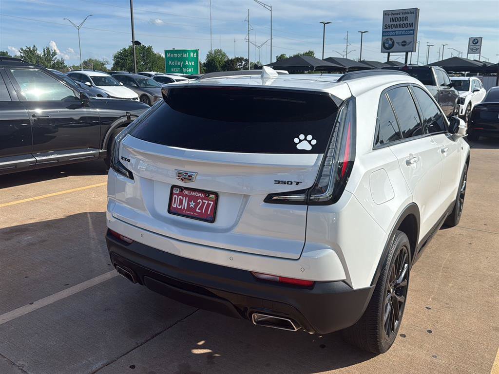 Used 2023 Cadillac XT4 Sport w/ Cold Weather Package FWD image 7
