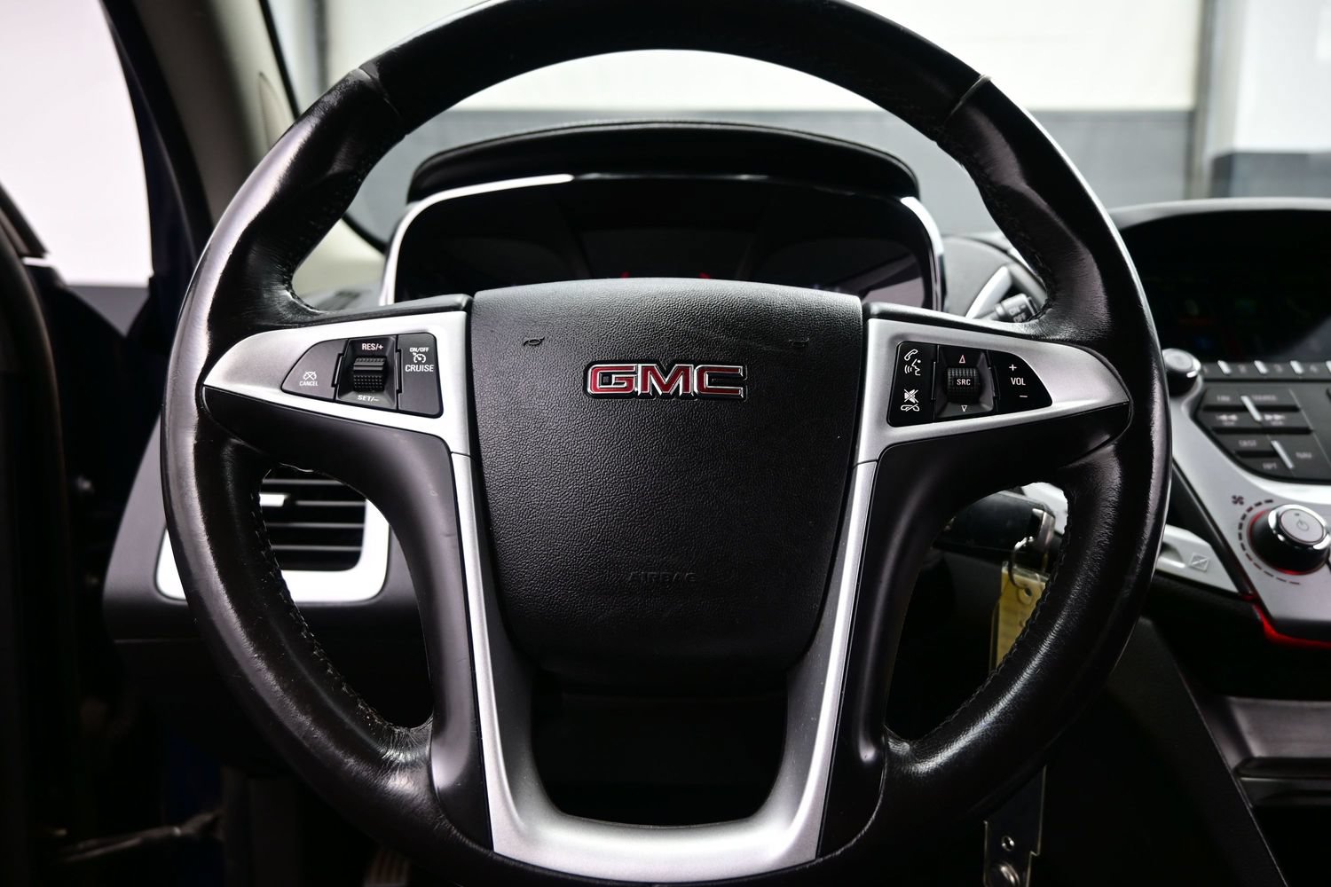 Used 2017 GMC Terrain SLT w/ Open Road Package AWD/4WD image 25