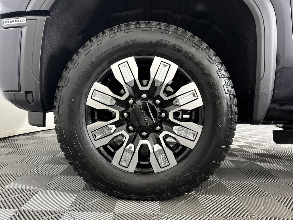 New 2025 GMC Sierra 2500 Denali w/ Denali Reserve Package image 10
