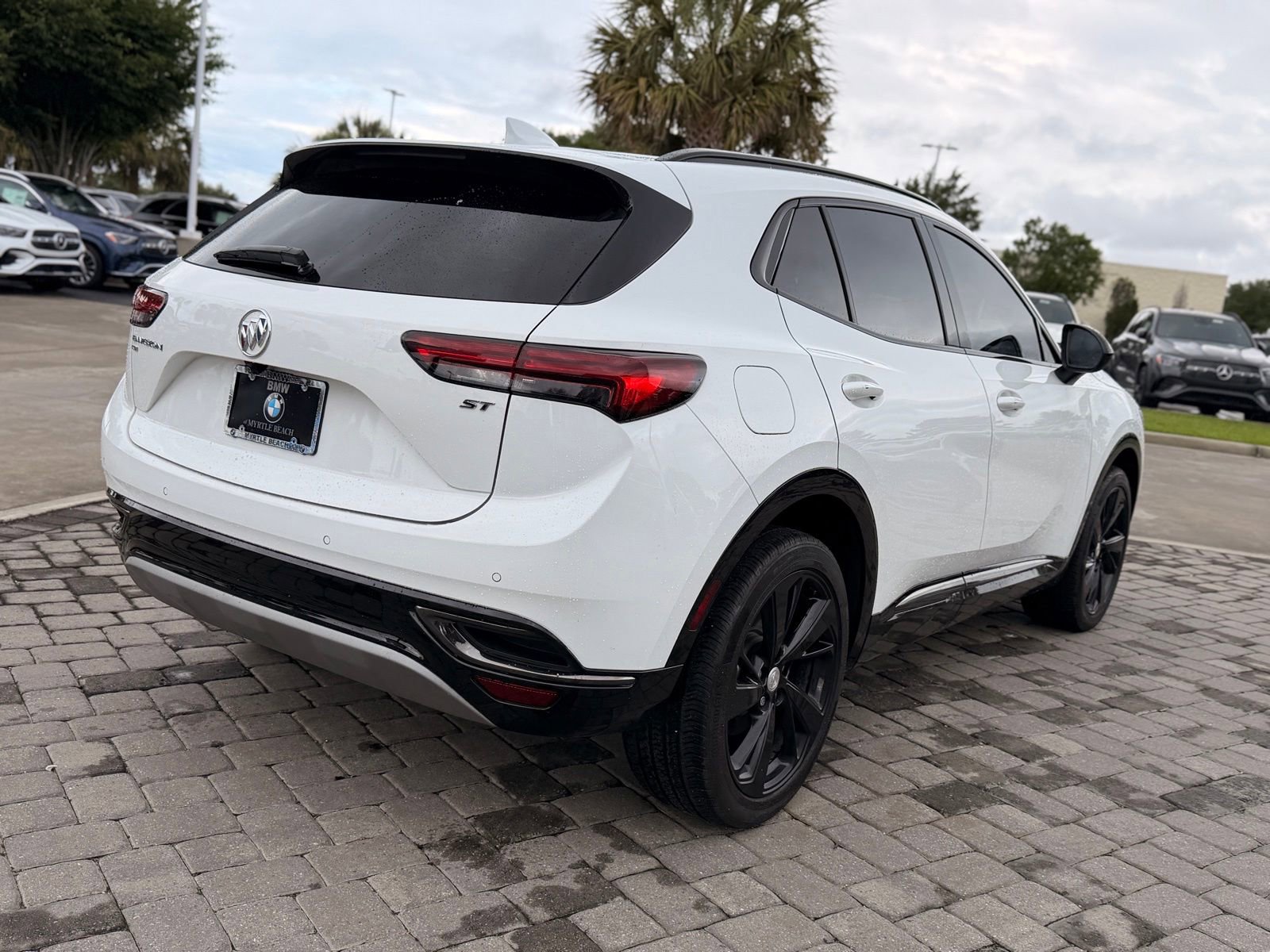 Used 2021 Buick Envision Essence w/ Sport Touring Package AWD/4WD image 7