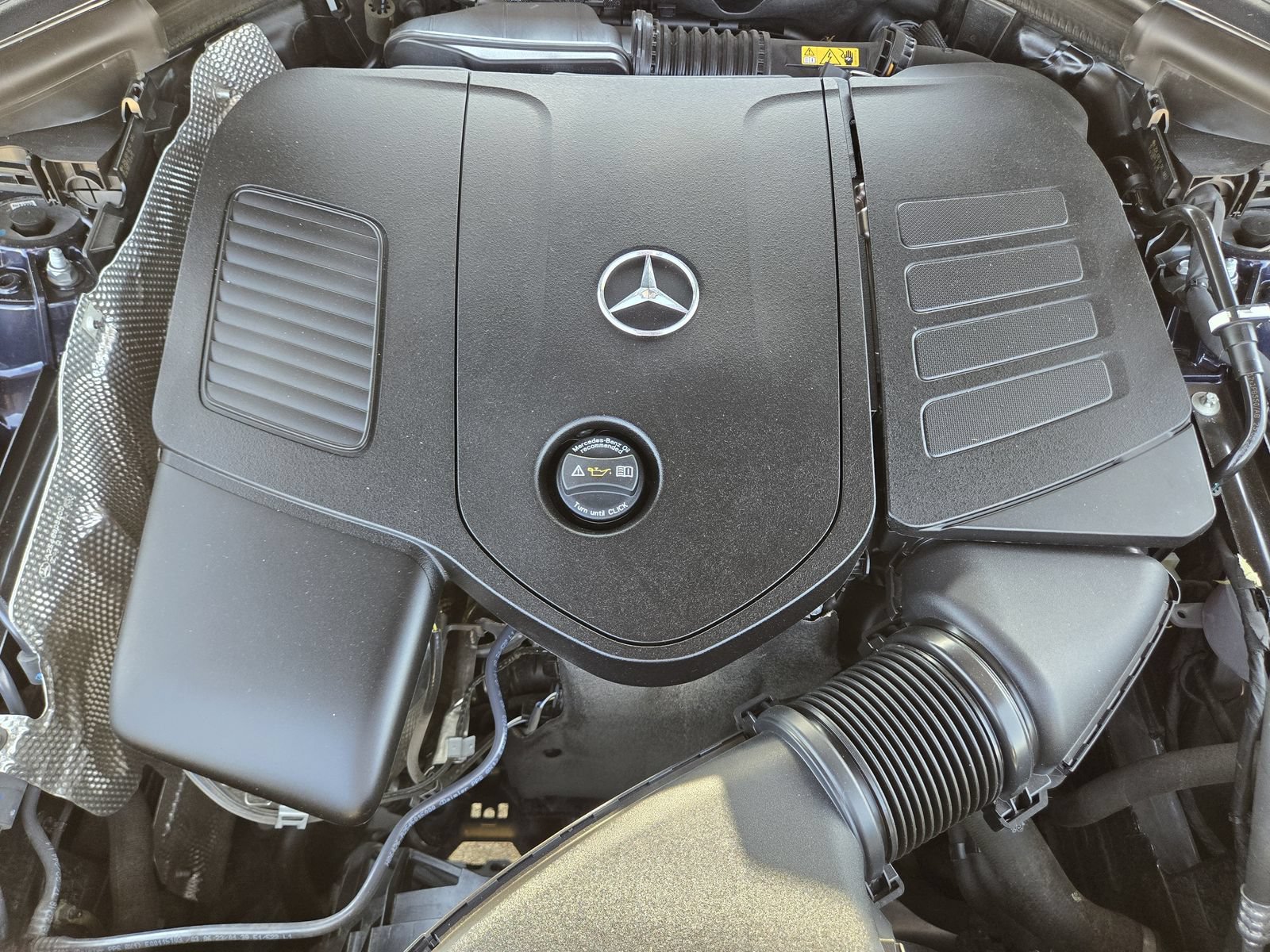Used 2023 Mercedes-Benz GLC 300 image 35
