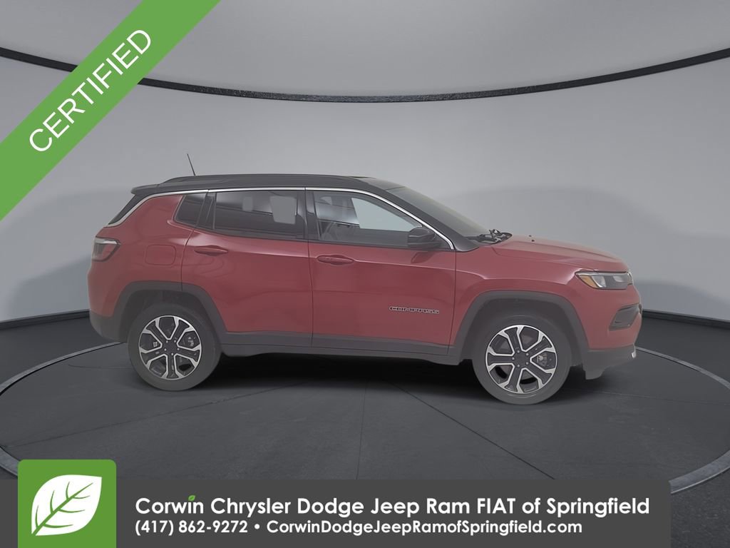 Used 2024 Jeep Compass Limited image 17