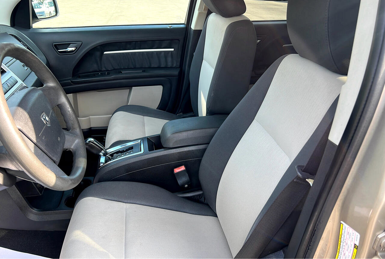 Used 2009 Dodge Journey SXT w/ Flexible Seating Group FWD image 11