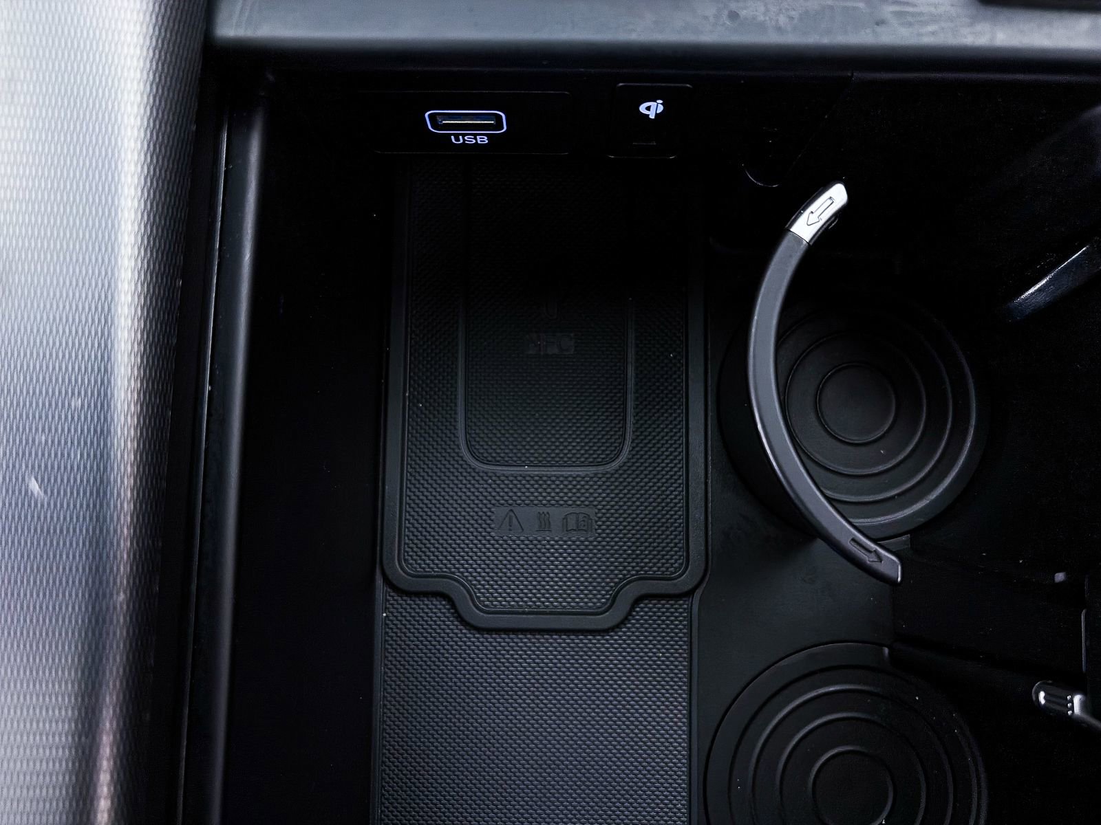 Used 2024 Hyundai Palisade Calligraphy image 35