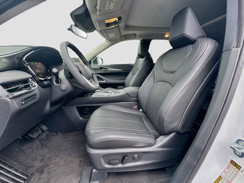 New 2027 INFINITI QX60 Luxe w/ Cargo Package FWD image 22