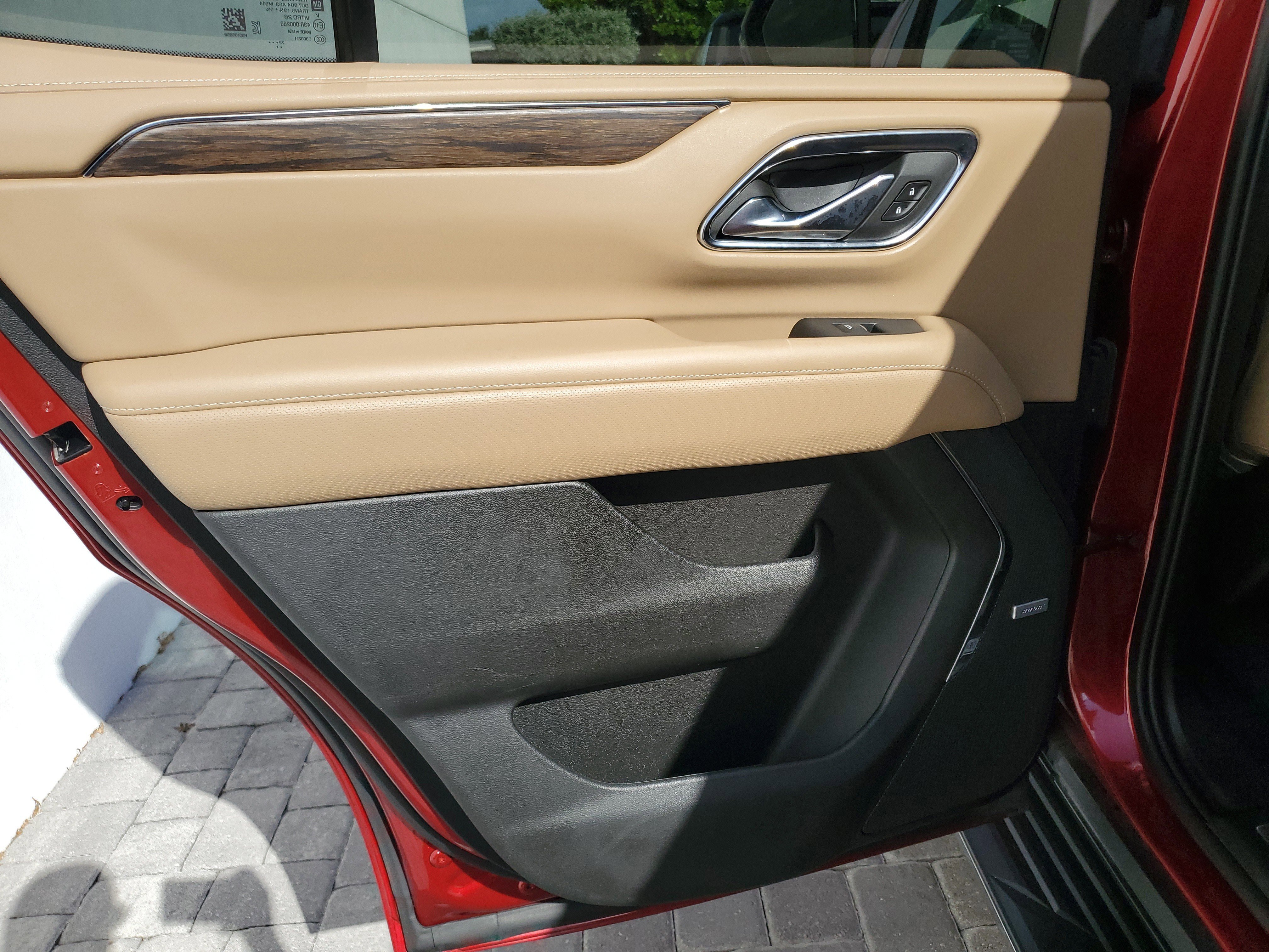 Used 2023 Chevrolet Tahoe Premier image 11