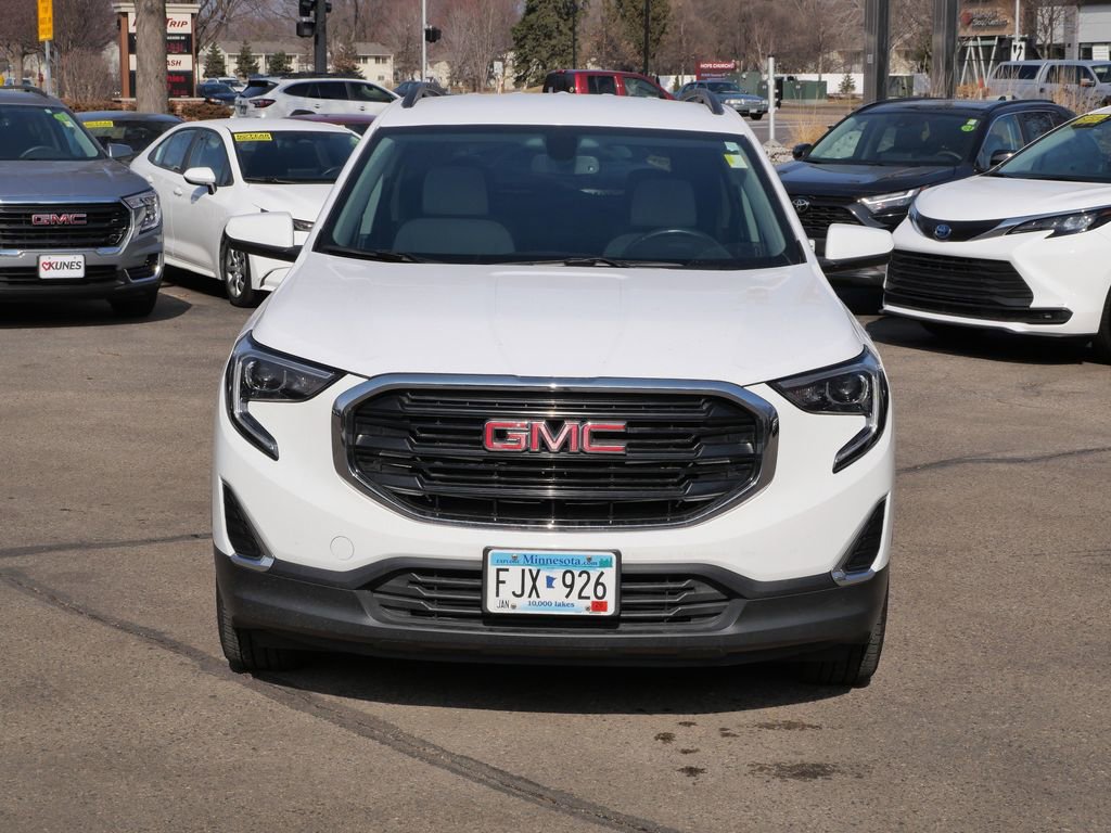 Used 2019 GMC Terrain SLE w/ Driver Convenience Package image 2