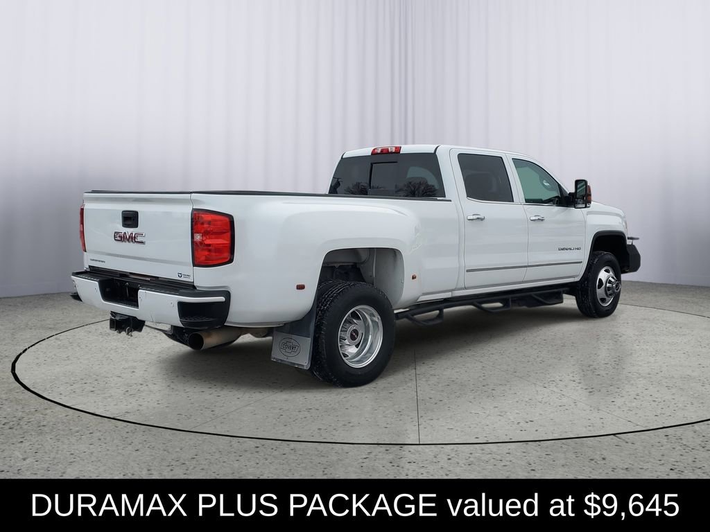 Used 2019 GMC Sierra 3500 Denali w/ Duramax Plus Package image 3