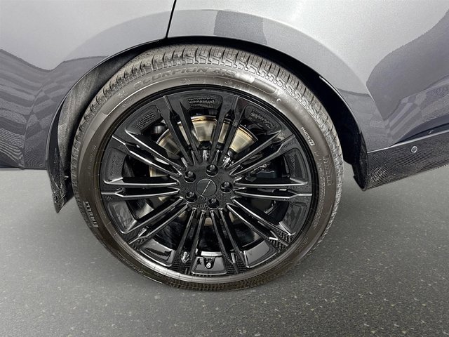 New 2026 Land Rover Range Rover SE image 33