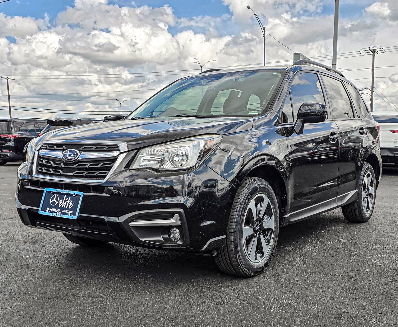Used 2017 Subaru Forester 2.5i Premium image 3