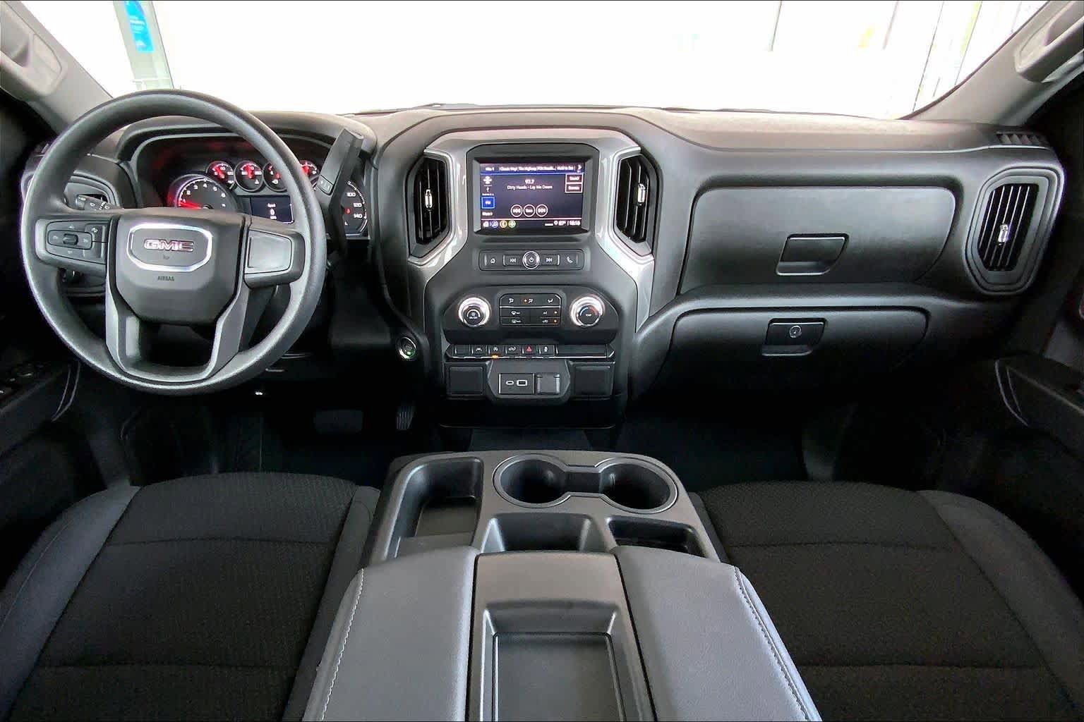 Used 2026 GMC Sierra 1500 Pro w/ Graphite Edition AWD/4WD image 16