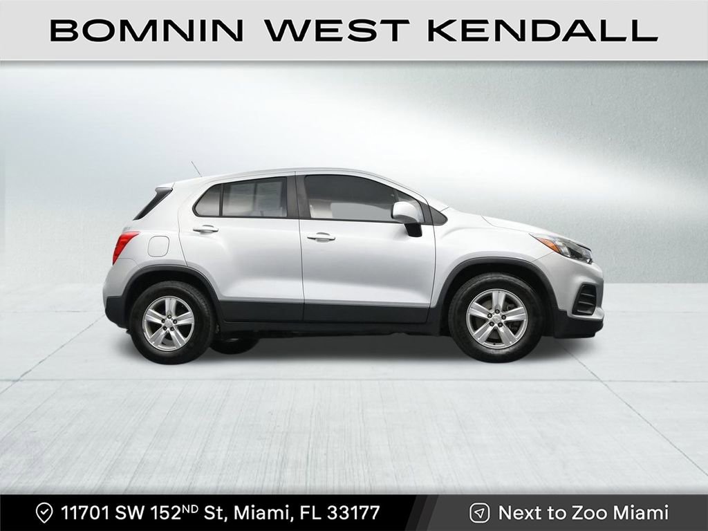 Used 2020 Chevrolet Trax LS image 26