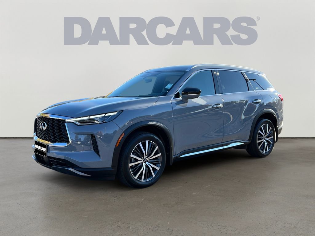 Used 2025 INFINITI QX60 Sensory w/ Cargo Package image 2
