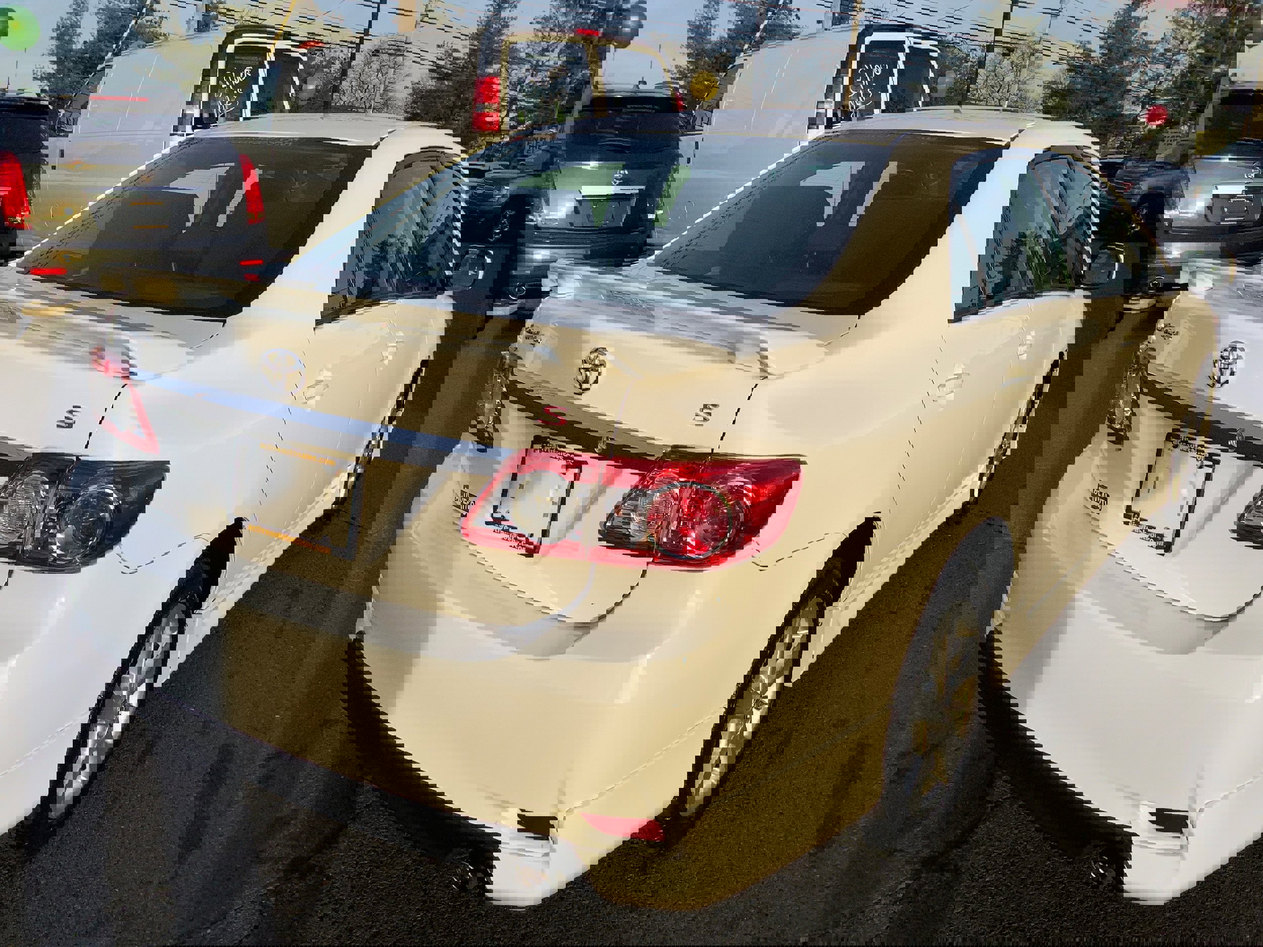 Used 2013 Toyota Corolla S image 7