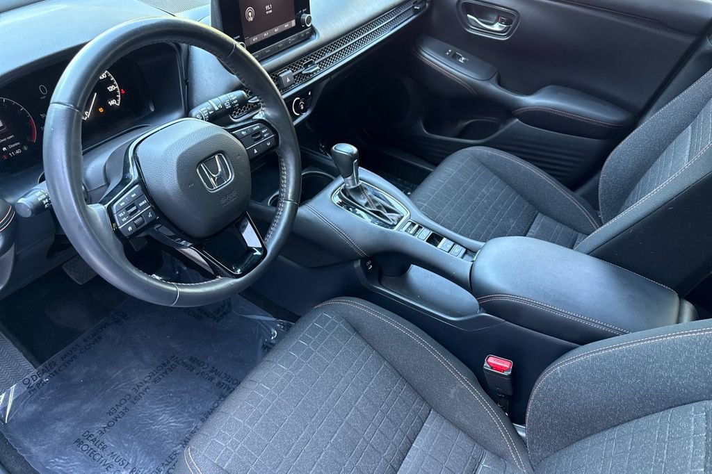 Certified 2024 Honda HR-V Sport image 3