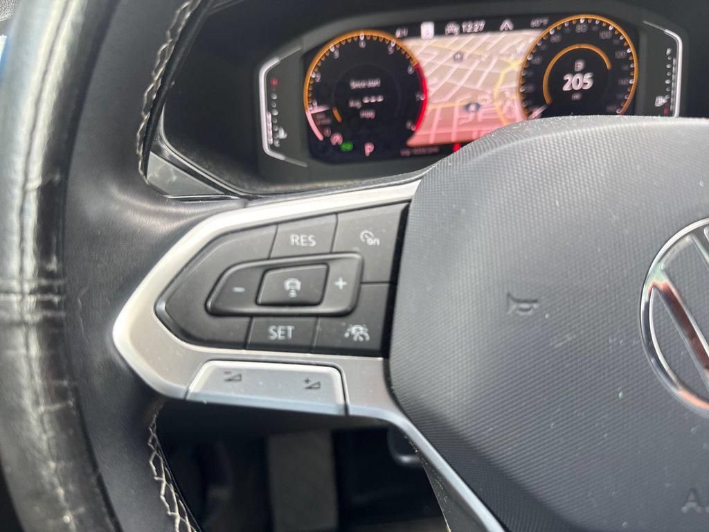 Used 2023 Volkswagen Taos SEL AWD/4WD image 39