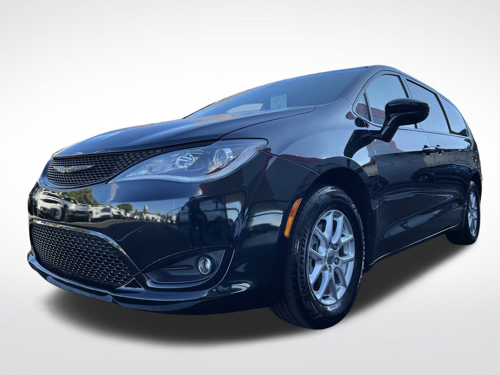 Used 2019 Chrysler Pacifica Touring Plus w/ S Appearance Package image 59