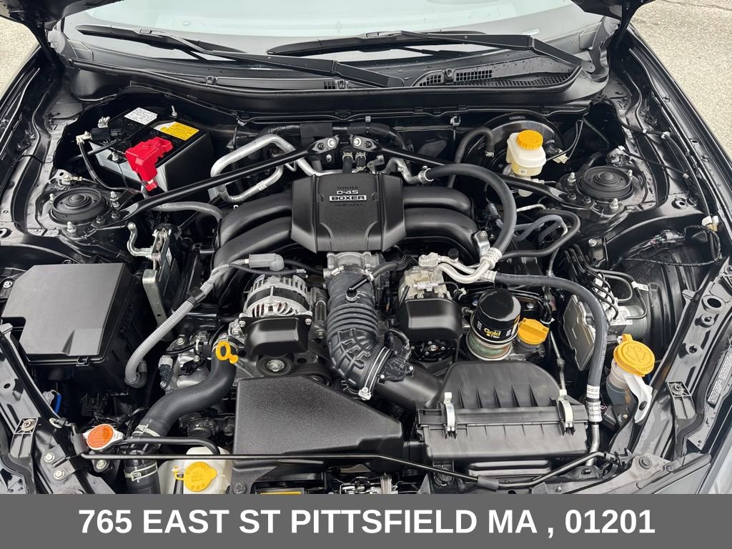 Used 2023 Toyota GR86 Premium w/ ALL Weather Mat Package (TMS) RWD image 27