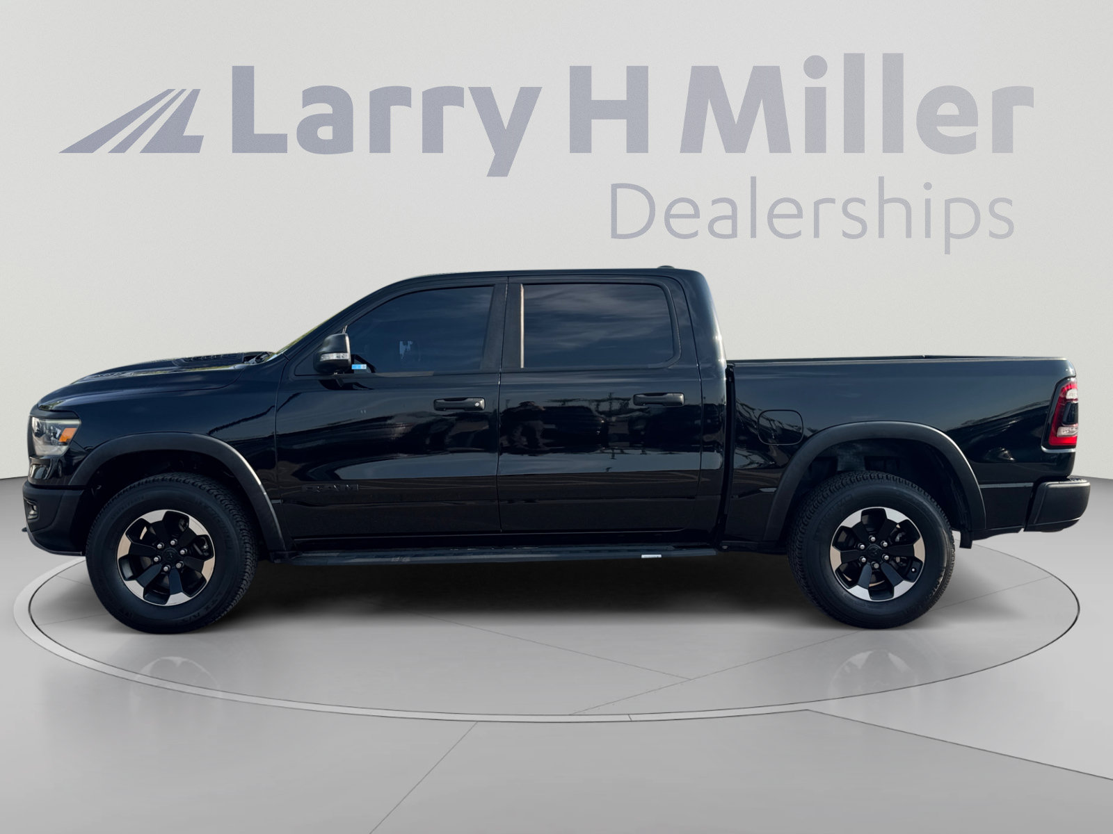 Used 2022 RAM 1500 Rebel w/ Rebel Level 1 Equipment Group AWD/4WD image 2