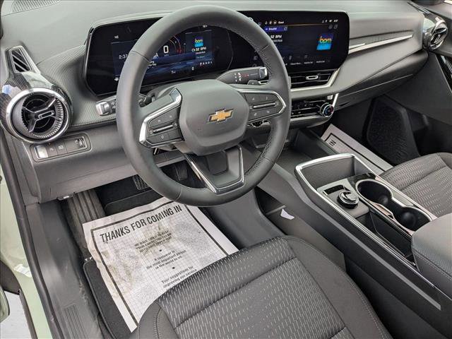 New 2026 Chevrolet Equinox LT image 3