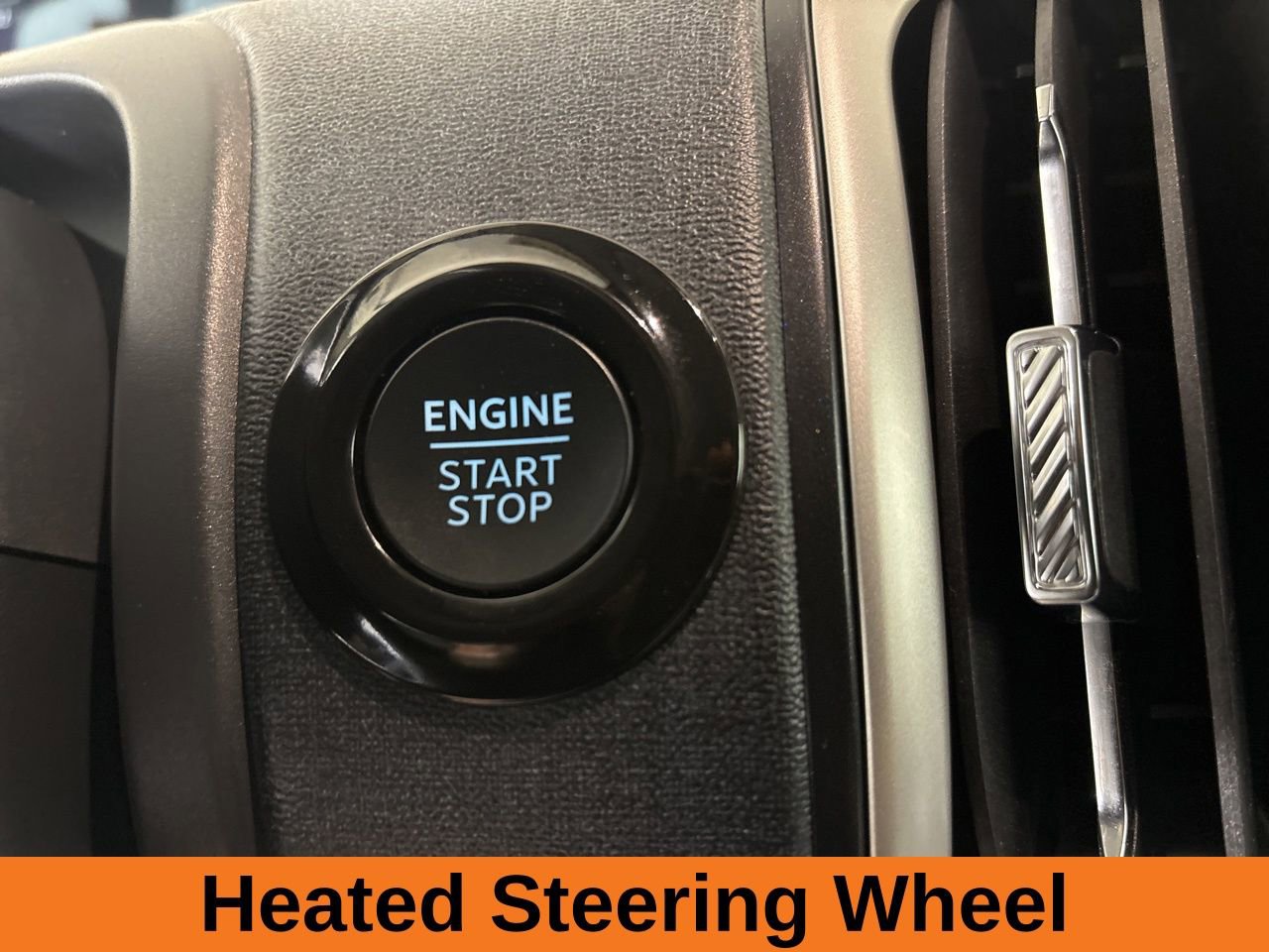 Used 2025 Ford Expedition Active image 14