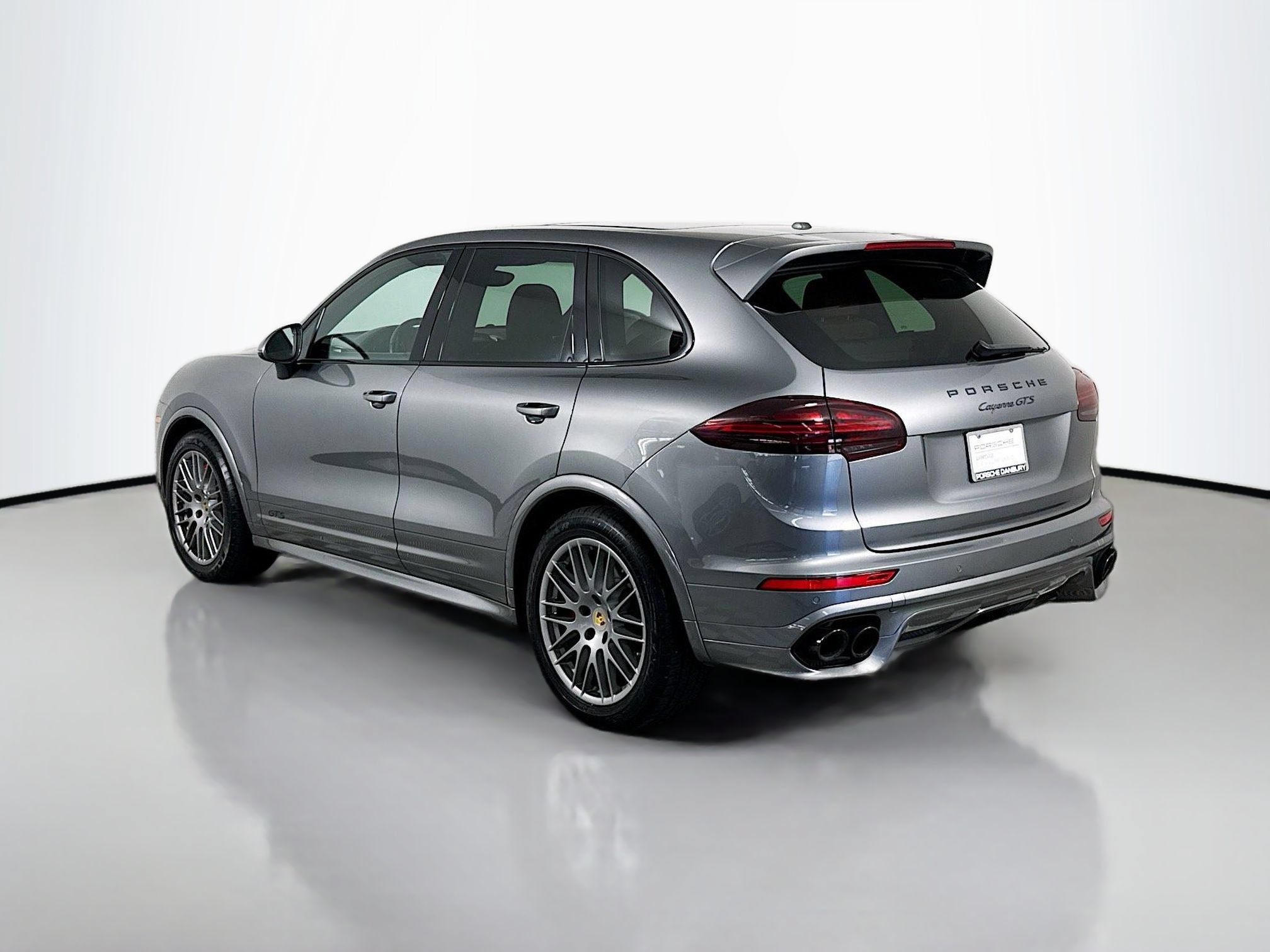 Certified 2018 Porsche Cayenne GTS AWD/4WD image 3