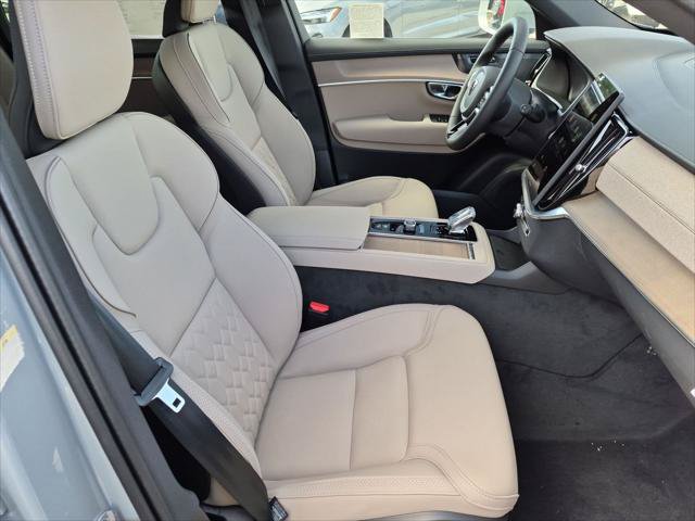 New 2026 Volvo XC90 B6 Plus w/ Protection Package AWD/4WD image 14