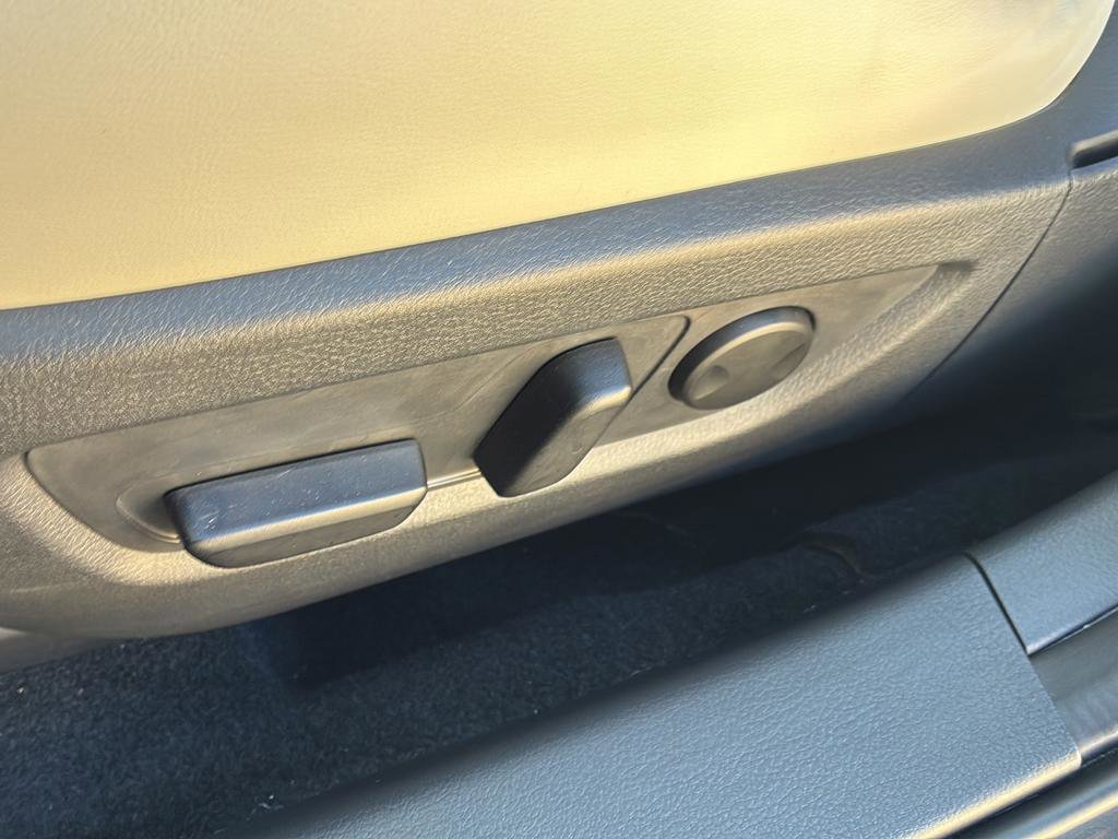 Used 2024 MAZDA CX-30 AWD 2.5 S w/ Premium Package image 23